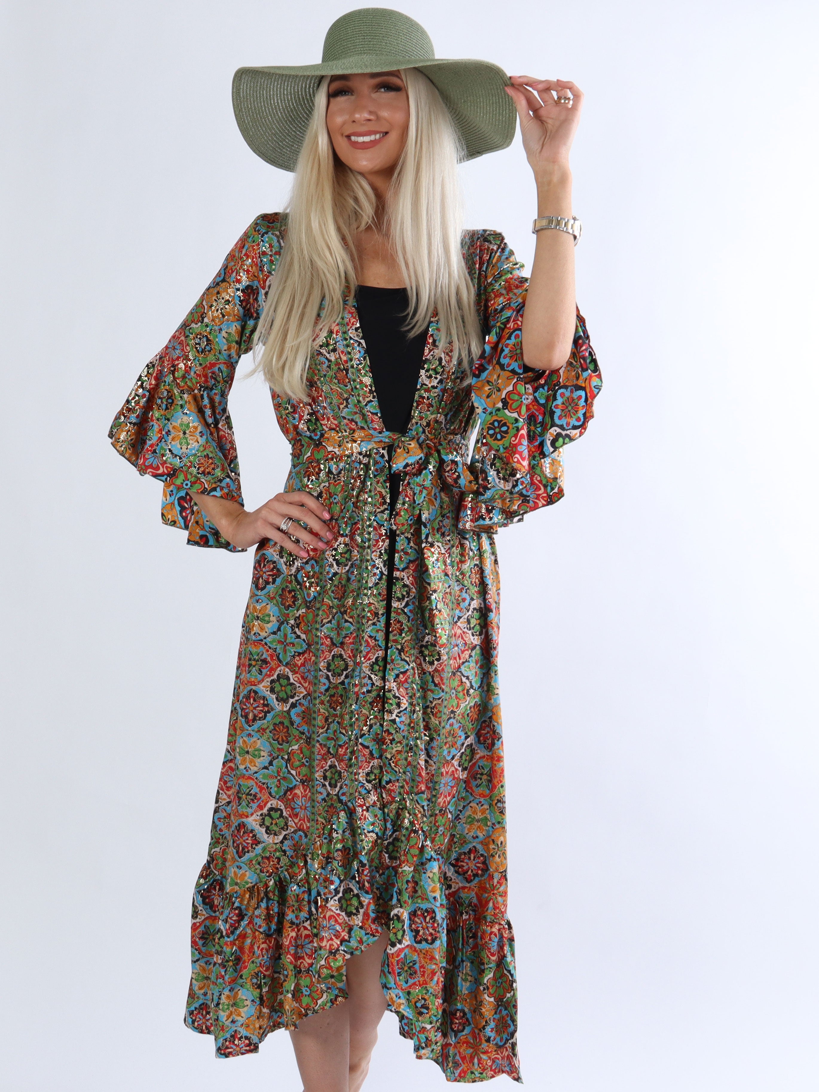 Tamina - Mønstret kimono med guld detaljer